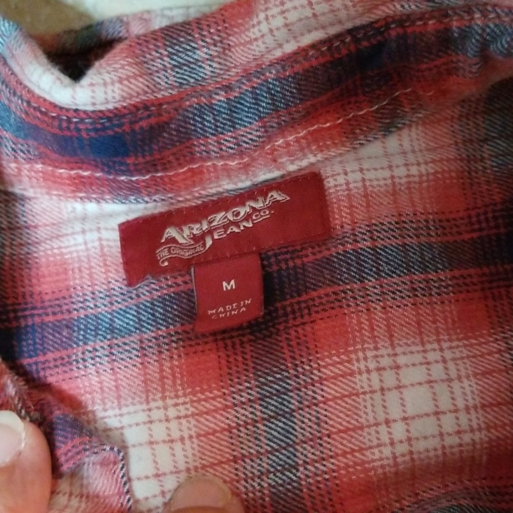 **Sold**rizona Jean's co flannels - Picture 3 of 3